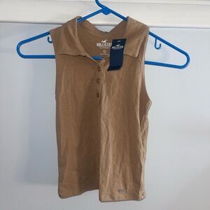 BRAND NEW HOLLISTER CROP TOP- with tag